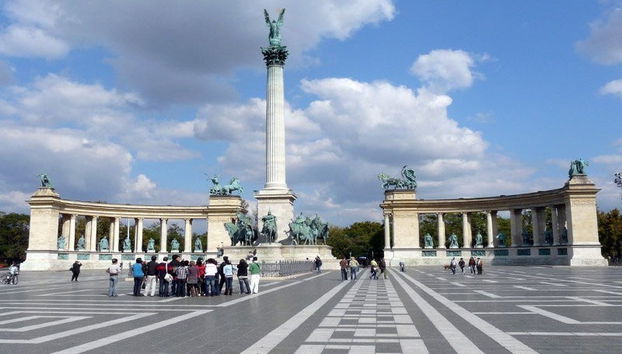 Budapest Day Trip - Photo 5