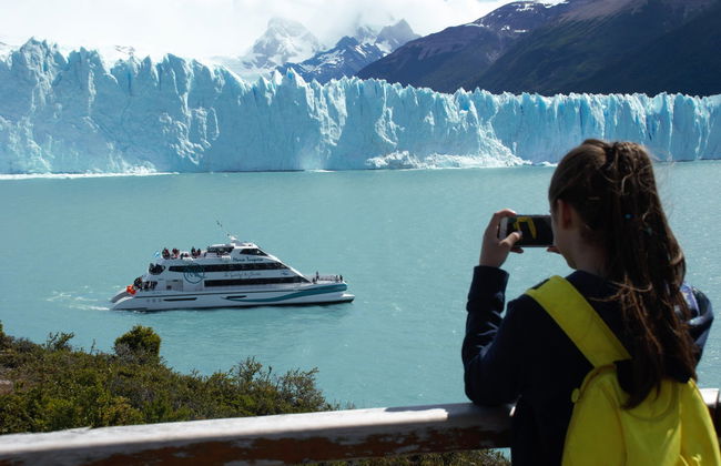 Patagonia Glacier Cruise + Lunch - Photo 2