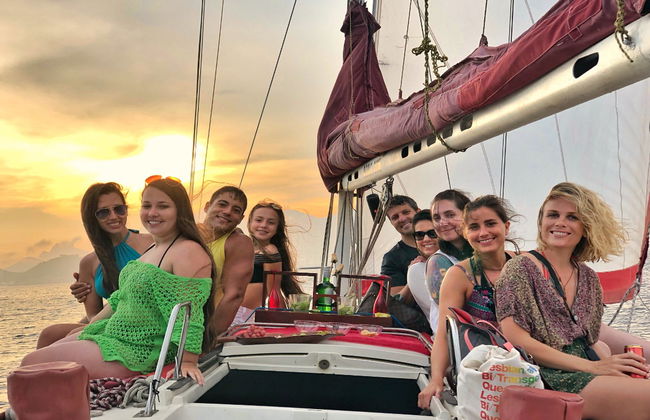 Passeio de veleiro ao entardecer pelo Rio - Foto 5