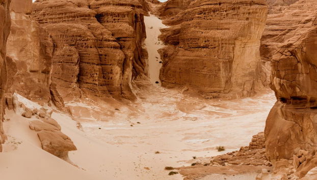 White Canyon & Ain Khunra Offroading Vehicle Tour - Foto 4