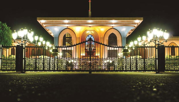 Muscat Night Tour with Dinner - Foto 3