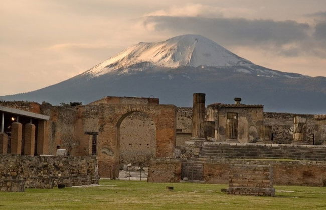 Escursione a Napoli e Pompei - Foto 1