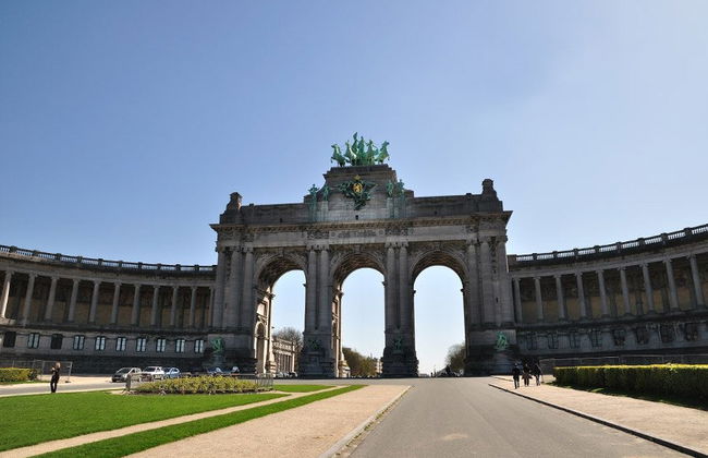 Autobús turístico de Bruselas - Foto 2