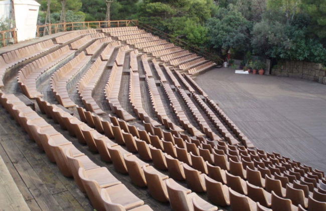 Traditional Greek Dance at Dora Stratou Theatre - Foto 3