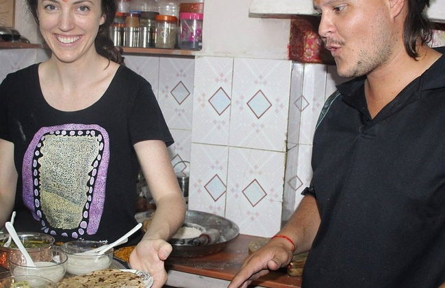 Clase de cocina y comida con una familia india - Foto 4
