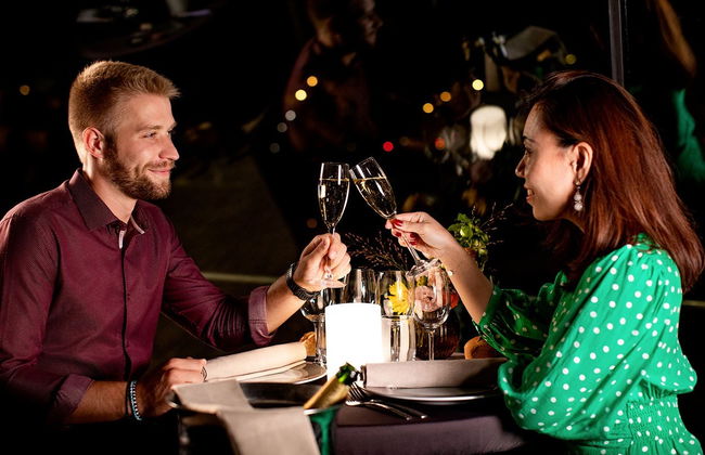Crucero por el Sena desde la Torre Eiffel con cena - Foto 7