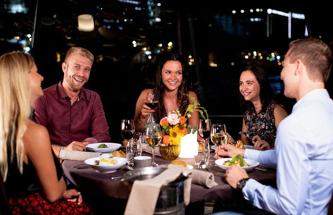 Croisière sur la Seine depuis la tour Eiffel + Dîner - Photo 2