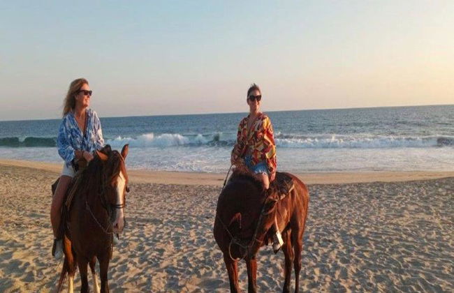 Passeio a cavalo ao pôr do sol na praia de Puerto Suelo - Tour noturno - Foto 9