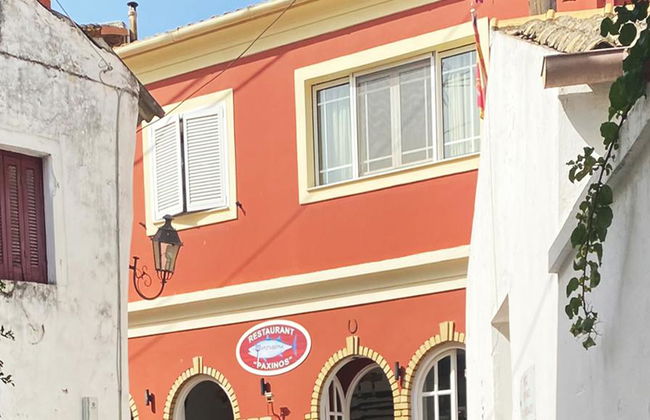 Découvrez Pontikonisi, Mon Repos, Achilleion et baignez-vous à la plage de Marathias - Photo 8