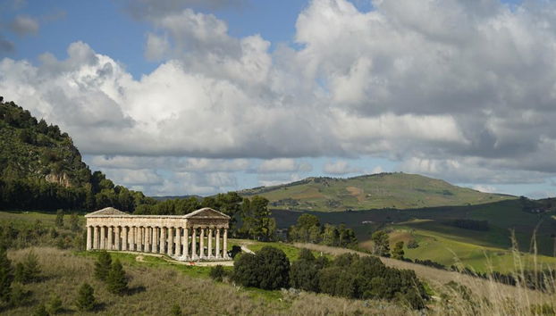 Sicily: Skip-the-line Entry Ticket to Segesta Archeological Park & Shuttle Service - Photo 2