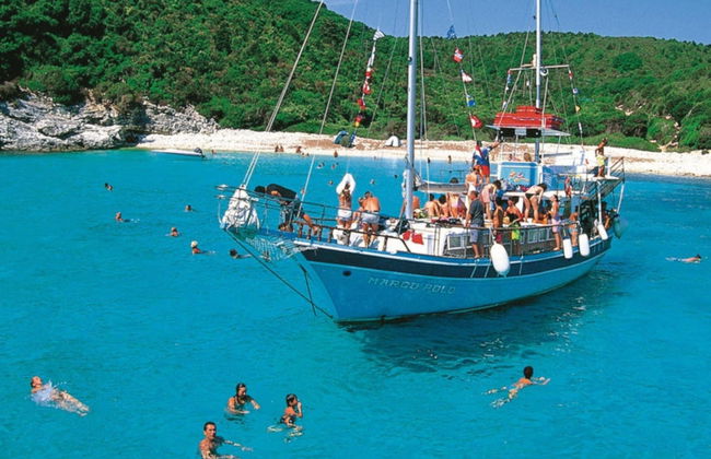 Excursión a Paxoí, Cuevas Azules y Gáios en barco - Foto 3