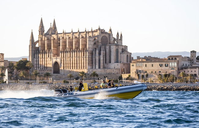 Paseo en lancha rápida por la bahía de Palma - Foto 2