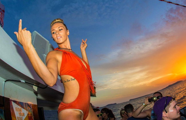 Fête sur un bateau Float Your Boat - Photo 1