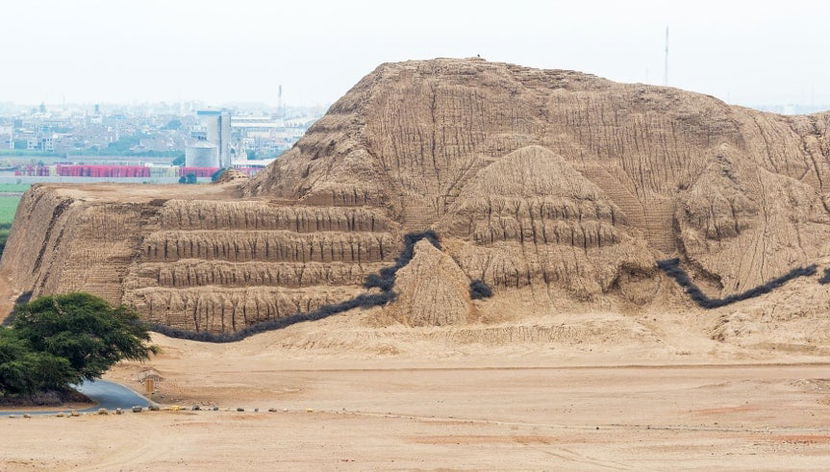 Pyramids of the Sun + The Moon Tour - Foto 3