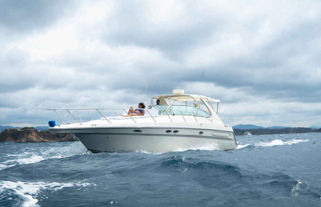 Alquiler de barco con patrón en Huatulco - Foto 4