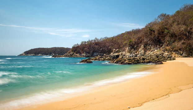 Private Boat Rental with Skipper in Huatulco - Foto 2