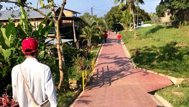 Indigenous Community Day Trip - Foto 2