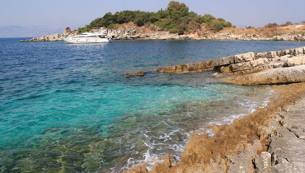 Kassiopi Boat Trip - Photo 5