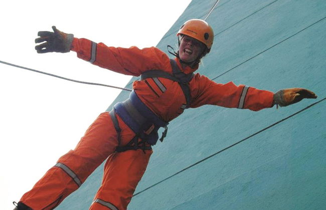 Abseiling and Rappelling in La Paz - Photo 2