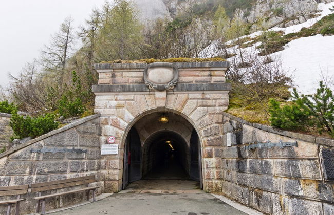 Eagle’s Nest Day Trip - Photo 3