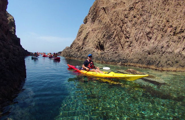 Kayak y snorkel en el Cabo de Gata - Foto 3