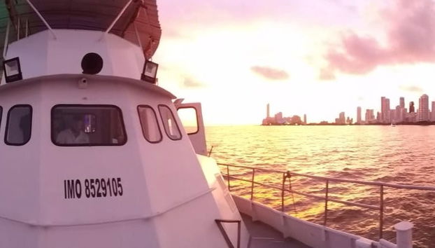 Paseo en barco con espectáculo y cena por Cartagena - Foto 3