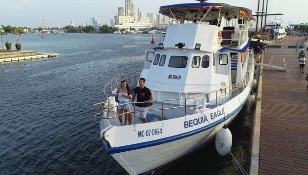 Paseo en barco con espectáculo y cena por Cartagena - Foto 5