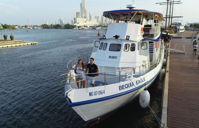 Paseo en barco con espectáculo y cena por Cartagena - Foto 5