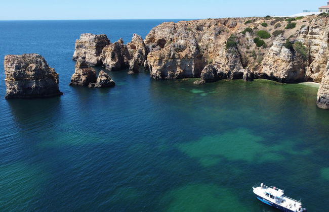 Paseo en barco por la costa de Lagos - Foto 4