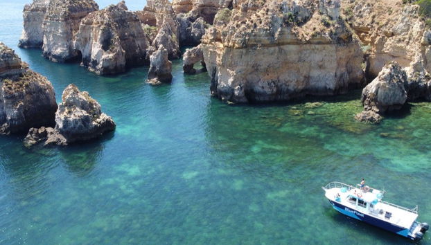 Lagos Coast Boat Trip - Photo 4