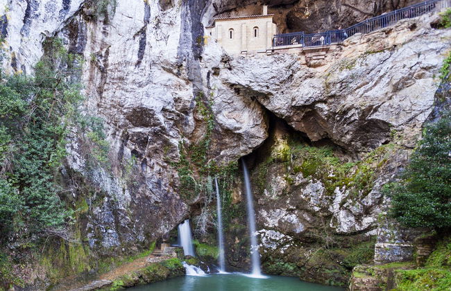 Excursión a los lagos de Covadonga, Cangas de Onís y Lastres - Foto 4