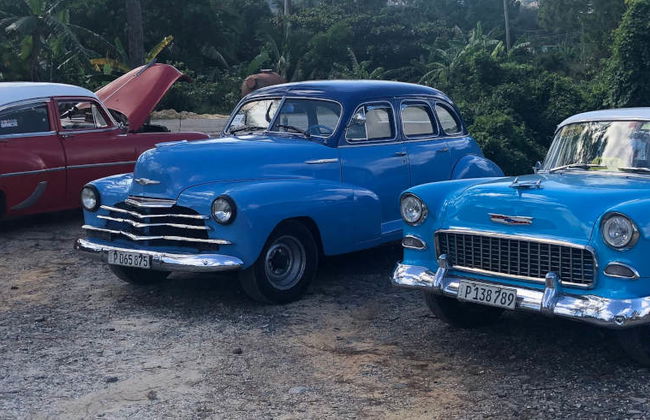 Excursión privada al Valle de Viñales en coche clásico - Foto 14