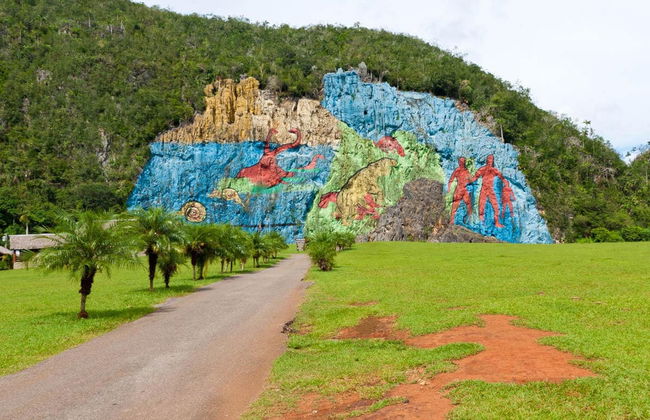 Viñales Valley Private Tour by Classic Car - Photo 5