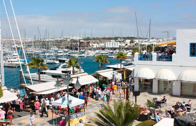 Ferry from Fuerteventura to Lanzarote - Foto 3