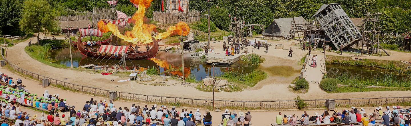Entrada a Puy du Fou - Foto 1