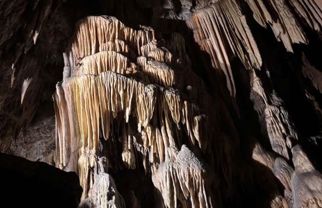 Excursão à caverna Postojna e ao castelo de Predjama - Foto 1