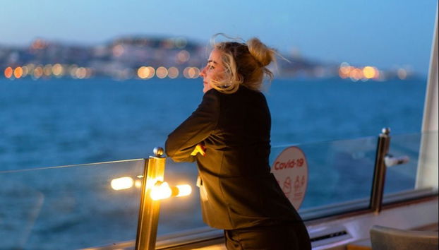 Lisbon Sunset Cruise - Foto 2