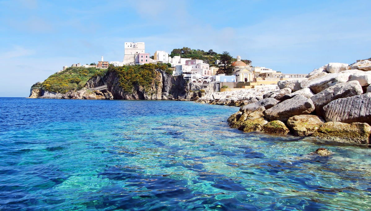 Excursão a Ponza e passeio de barco - Foto 1
