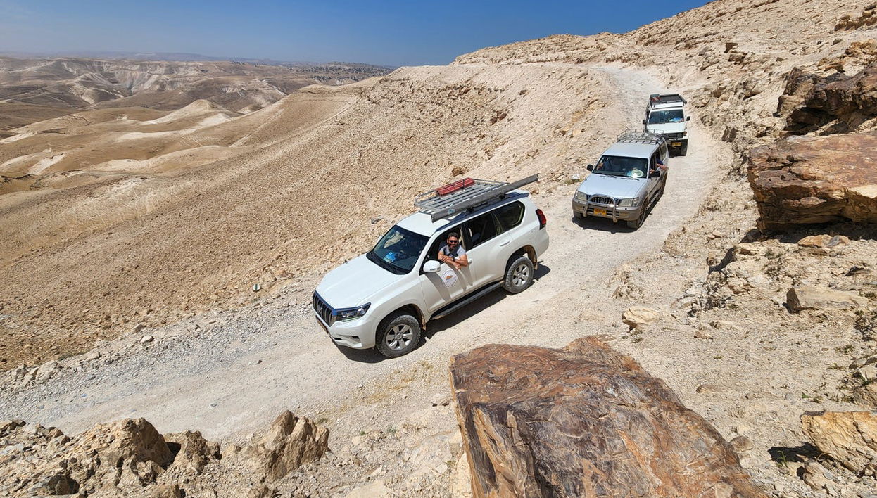Tour de 4x4 pelo deserto da Judeia - Foto 1