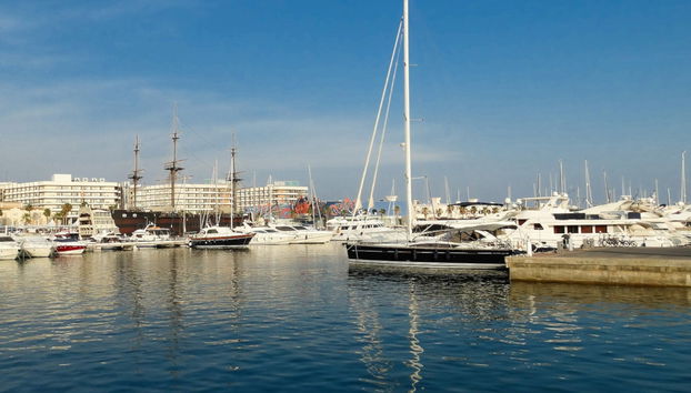 Balade en catamaran à Valence avec déjeuner - Photo 4
