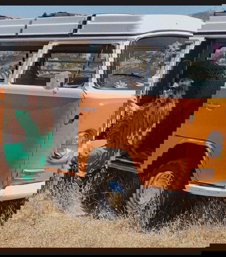Foto de Malibú en furgoneta Volkswagen + Cata de vinos
