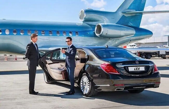 Private Transfer City Center To or From Manchester Airport (MAN) - Photo 1