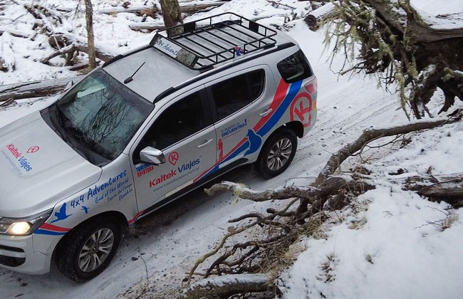 Tour en 4x4 por los lagos Escondido y Fagnano + Estancia La Carmen - Foto 8