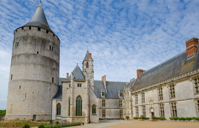 Entrada al castillo de Châteaudun - Foto 1