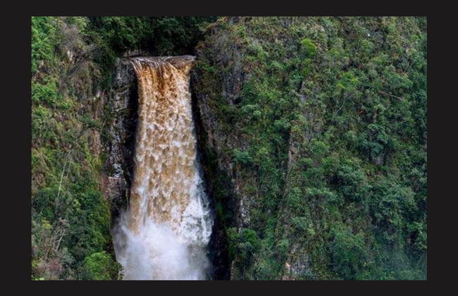 Ruta privada de senderismo al Salto de los Bordones - Foto 1
