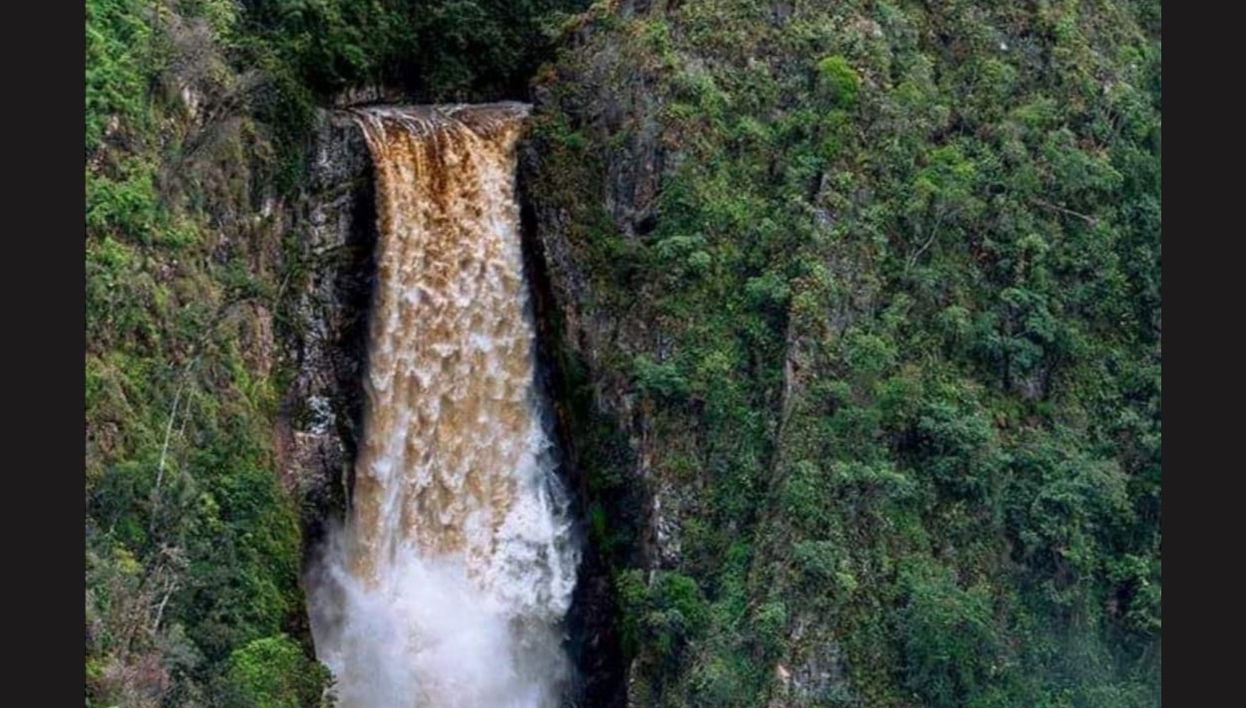 Ruta privada de senderismo al Salto de los Bordones - Foto 1