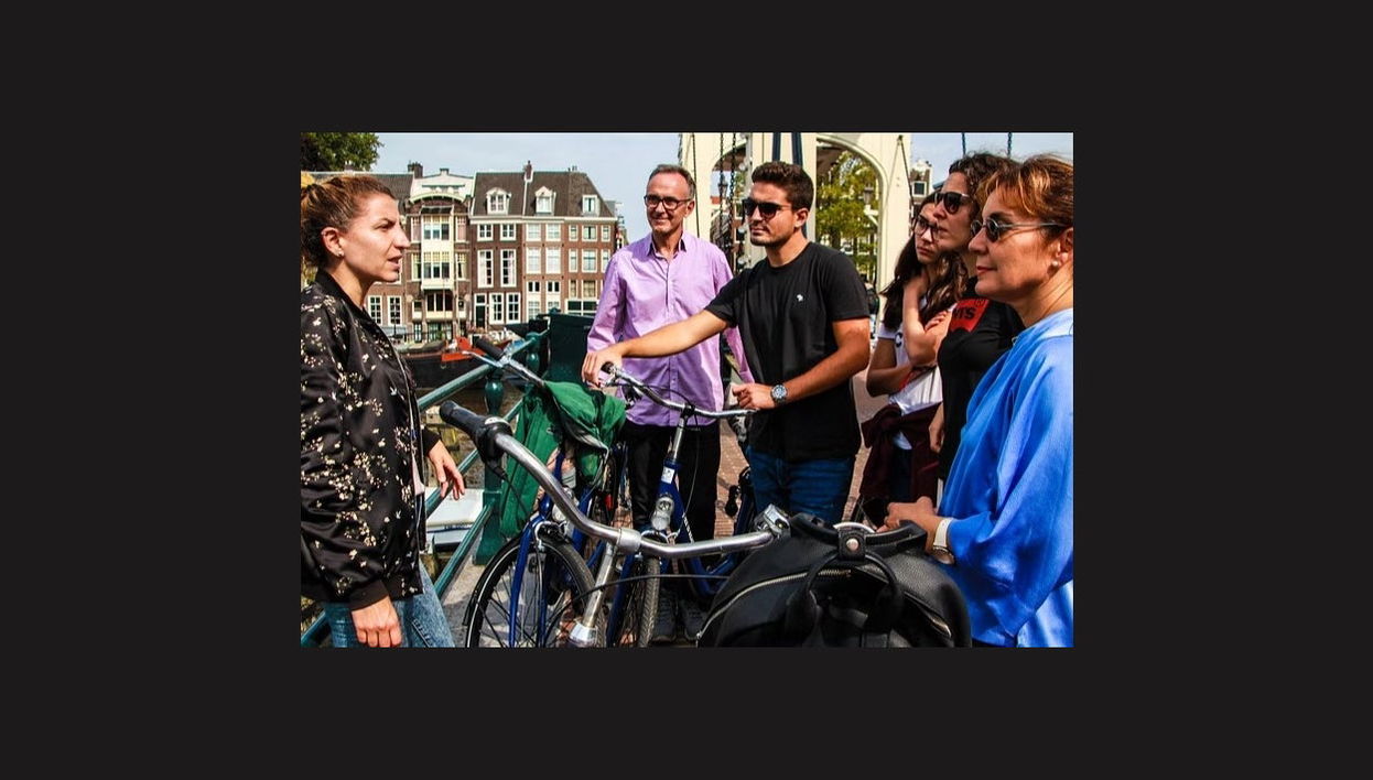 Tour en bicicleta por Ámsterdam + Paseo en barco por los canales - Foto 1