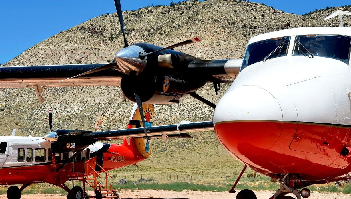 Grand Canyon West Rim Airplane Tour