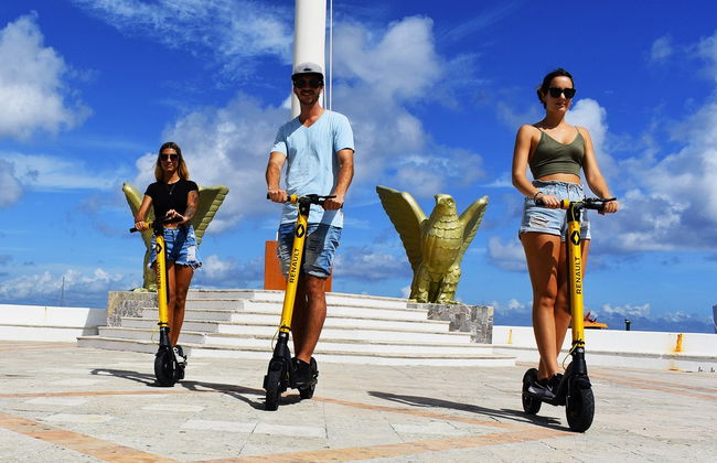 Patinete eléctrico, barco transparente y entrada a un club de playa de Cozumel - Foto 5