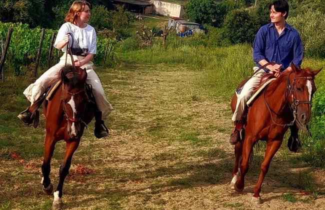 Horseback Riding in the Tuscan Countryside - Photo 2